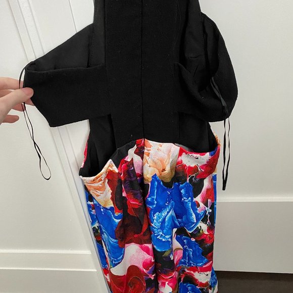 Dress - Picture 2 of 2